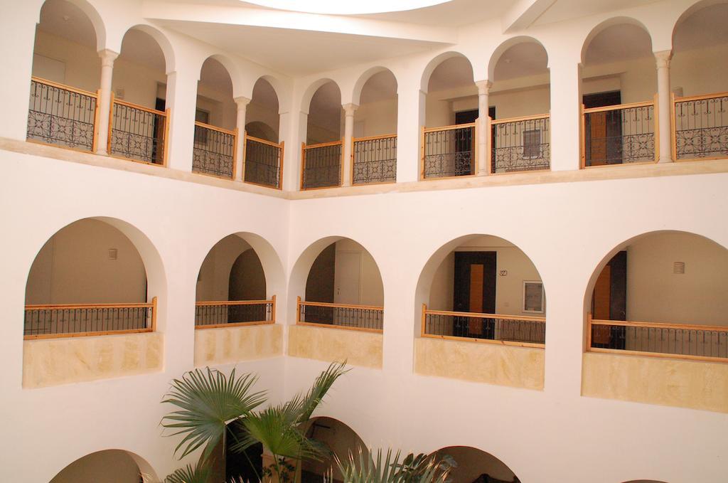 فندق Miramar Petit Palais ميدون المظهر الخارجي الصورة